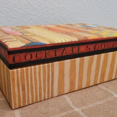 Lot 237: Assortment of BOB'S BOXES Storage Boxes