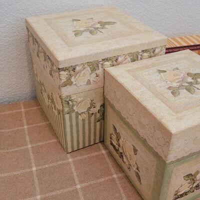 Lot 237: Assortment of BOB'S BOXES Storage Boxes