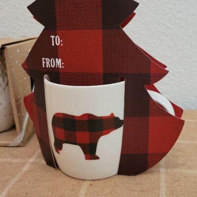 Lot 238: (3) New Deco Coffee Cups 