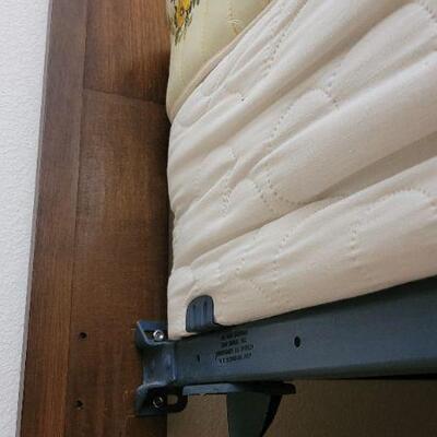 Lot 247: Vintage LANE Walnut Queen Size Mid Century Modern Bed Headboard w/ SEALY POSTURPEDIC Floral Mattress