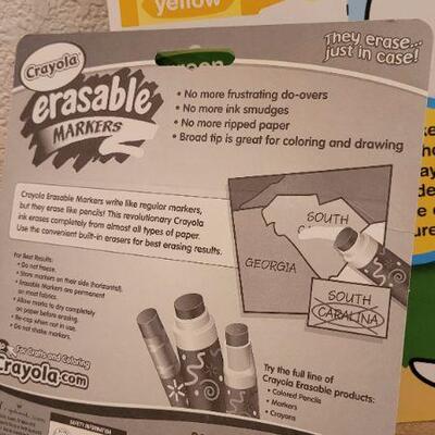 Lot 264: Assorted NEW Children's Activity Arts and Crafts Bundle