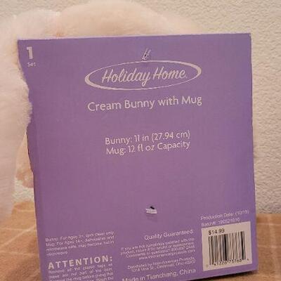 Lot 270: (2) New Easter Bunny HOLIDAY HOME feat. Coffee / Hot Chocolate Mugs