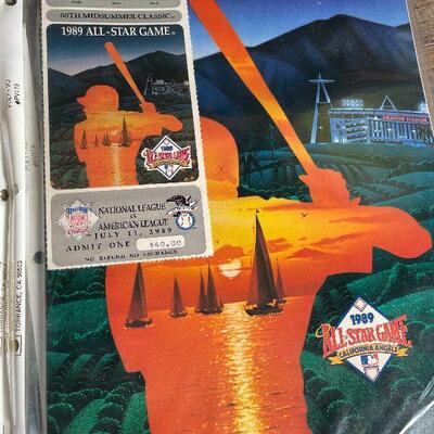 G1: 3" Binder Full of Baseball Cards and Memorabilia