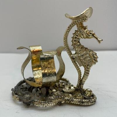 Lot #53  Nail polish holder and finger rester
