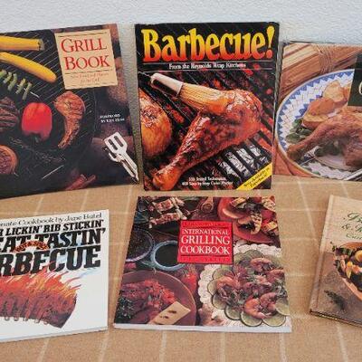 Lot 24: Assorted BBQ Barbecue Grill COOKING Books 