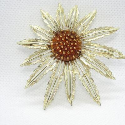 Gold Tone Flower Brooch - Signed Sarah Coventry 