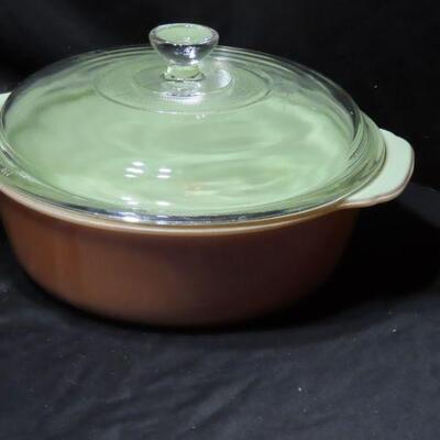 Backing Dish with Lid