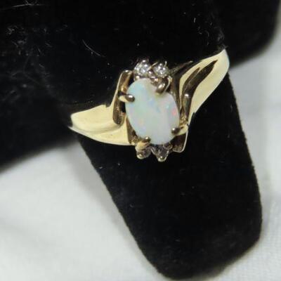 10k diamond and Opalescent ring