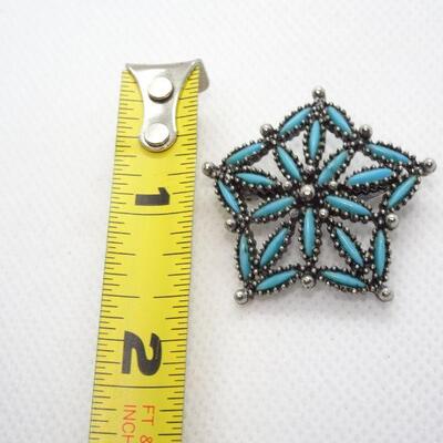 Sweet Little Turquoise & Silver Tone Pin 