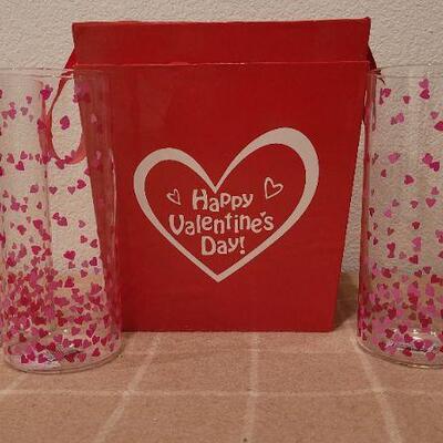 Lot 43: (3) New Glass Heart Design Glass Vases + Valentines Boxes