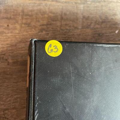 G3: 4" Binder Full of Baseball Cards from the 80â€™s