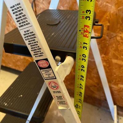 G9: Three Step Skinny Mini Step Ladder