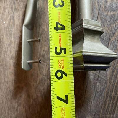 G32: Curtain Tie Backs - Four Sets