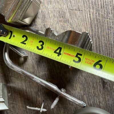 G32: Curtain Tie Backs - Four Sets
