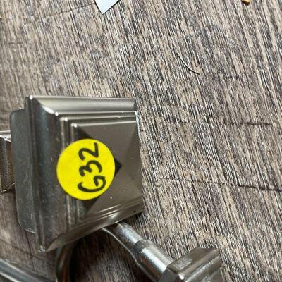 G32: Curtain Tie Backs - Four Sets