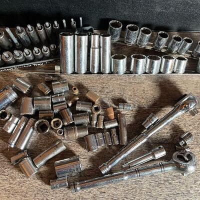 G36: Lot of Metric Sockets, Rachets, and Extenders