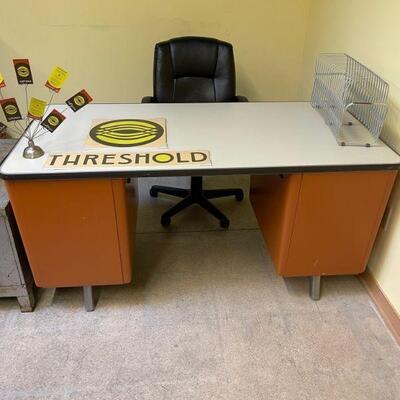 Retro metal desk 
