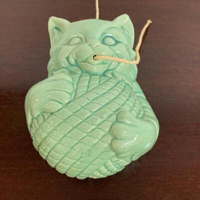 McCoy Green Cat String Holder 