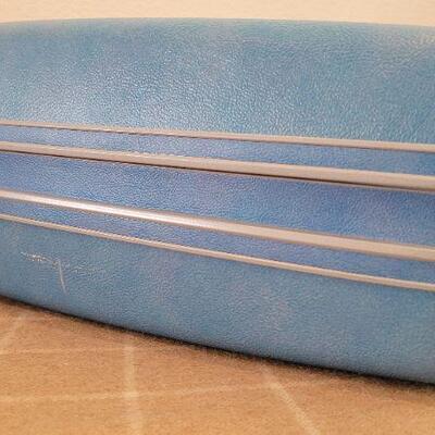 Lot 59: Vintage SAMSONITE SILHOUETTE Blue Sky Mid Century Modern Suitcase 