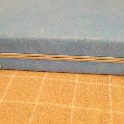 Lot 78: Vintage SAMSONITE Mid Century Modern Blue Sky Luggage and Briefcase Set