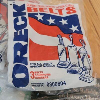 Lot 82: Vintage ORECK XL Vacuum Cleaner w/ Accessory Belts + Manual TESTED A+