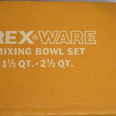 #4  Vintage Pyrex Ware Three Piece Mixing Bowl Set, New in Box