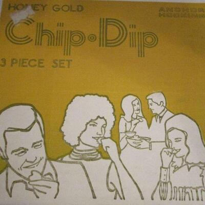 #6 Vintage Chip and Dip Three Piece Set by Anchor Hocking, New in Box