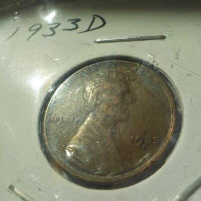 1933 D Lincoln copper penny.