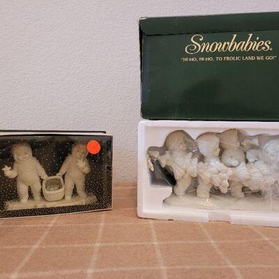 Lot 132: (2) New Snowbabies 