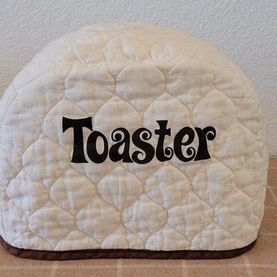 Lot 160: Mid Century Modern Quilted Toaster Cover