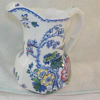 Vintage Crown Staffordshire Vase.