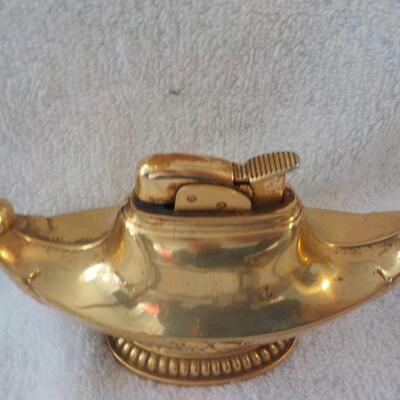 Vintage " Evans Genie Lighter lamp".