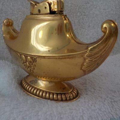 Vintage " Evans Genie Lighter lamp".