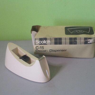 Lot 33 - Scotch C-15 Tape Dispenser