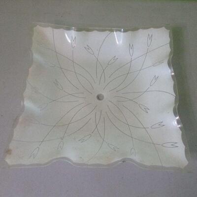 Lot 59 - Glass Ceiling Light Fixture