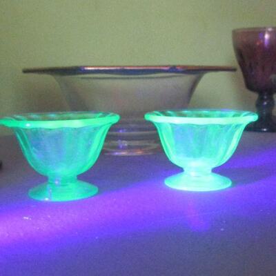 Lot 63 - Mixed Vintage Glass Lot