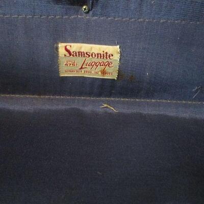 Lot 65 - Vintage Hard Samsonite Blue Suitcase  LOCAL PICK UP ONLY