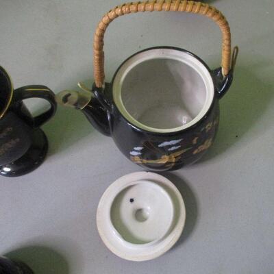 Lot 70 - Made in Japan Tea Set