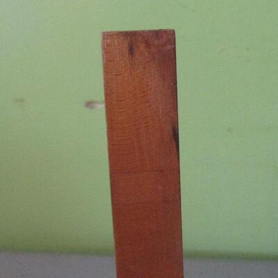 Lot 75 - Pin-it Skirt Marker