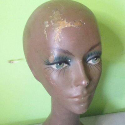 Lot 78 - Woman's Head Bust Wig Stand