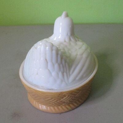 Lot 83 - Avon Hen on a Basket and Two Vases