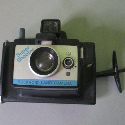 Lot 89 - Polaroid Land Camera Super Shooter