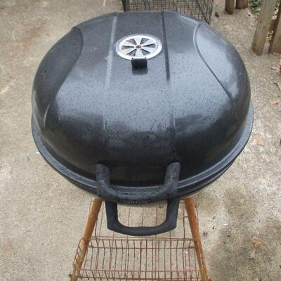Lot 102 - Uniflame Charcoal Grill LOCAL PICK UP ONLY