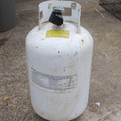 Lot 106 - Propane Tank LOCAL PICK UP ONLY
