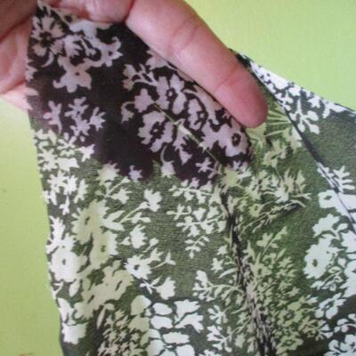 Lot 117 - Lot of Fancy Dress Material