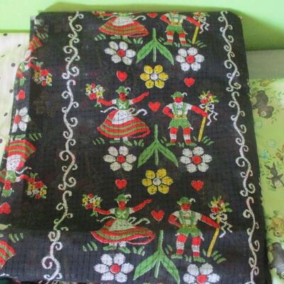 Lot 118 - Lot of Material