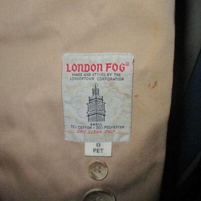 Lot 127 - London Fog Coat 8P
