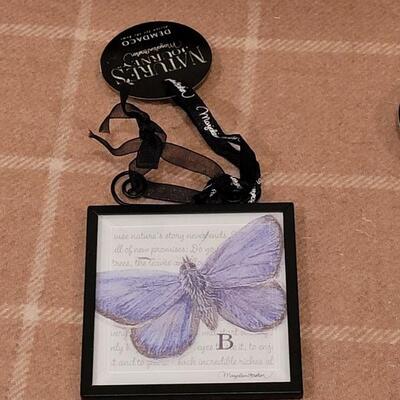 Lot 229: NEW Silvestri Pictures and Nature's Journey Butterfly Hanging Deco