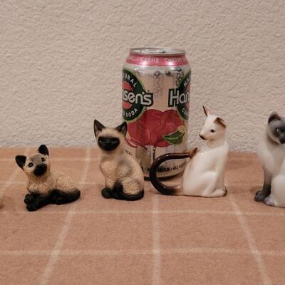Lot 243: Miniature Cats