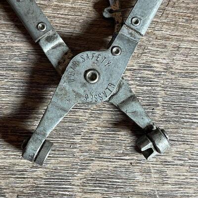 G39: Blue Point HCP10 Hose Clasp Pliers